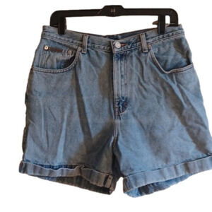 Calvin Klein vintage/ retro shorts. No tags at all, see measurements.  Mom style